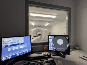 CT scanner control desk